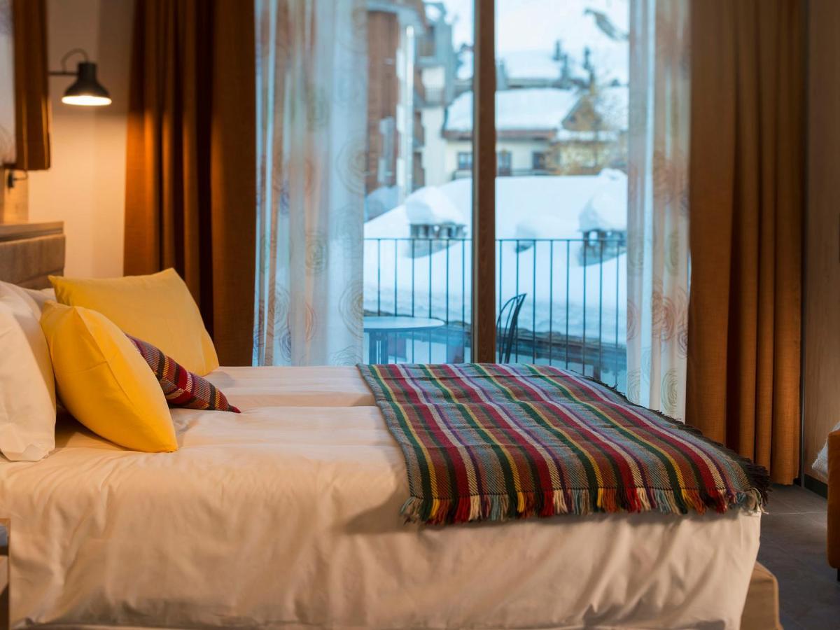 Red Fox Lodge Breuil-Cervinia Exterior photo